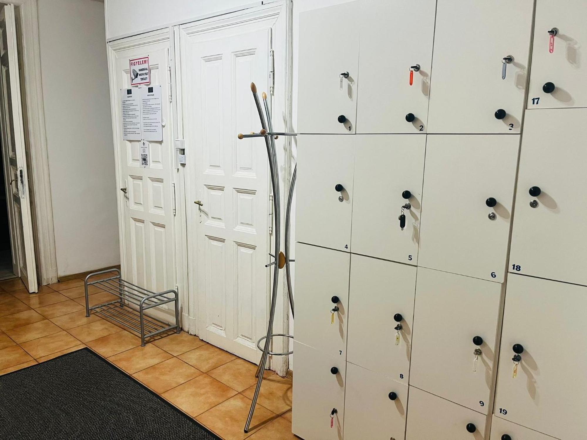 Bobr Krw Stay Budapest Exteriör bild