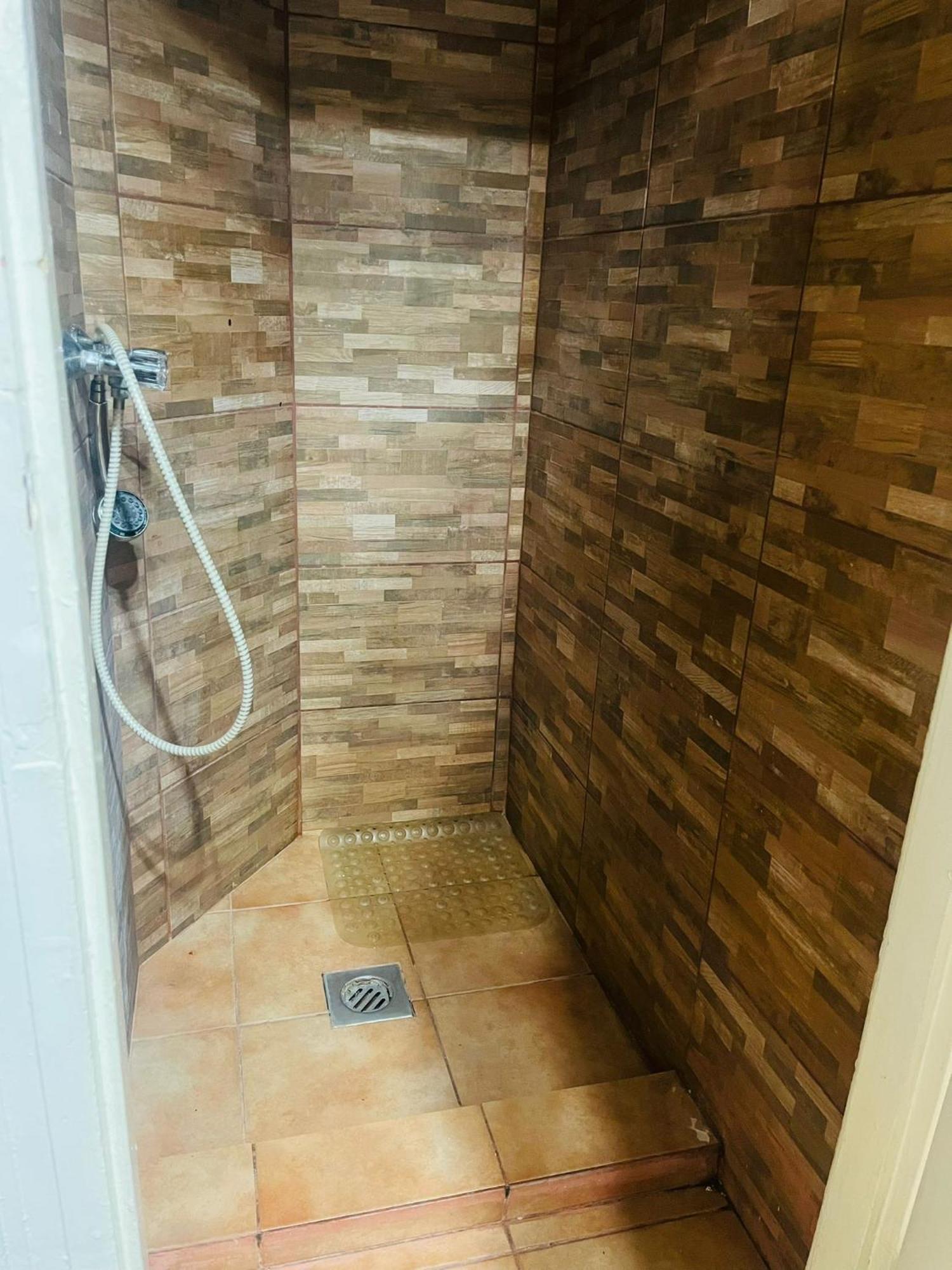 Bobr Krw Stay Budapest Exteriör bild